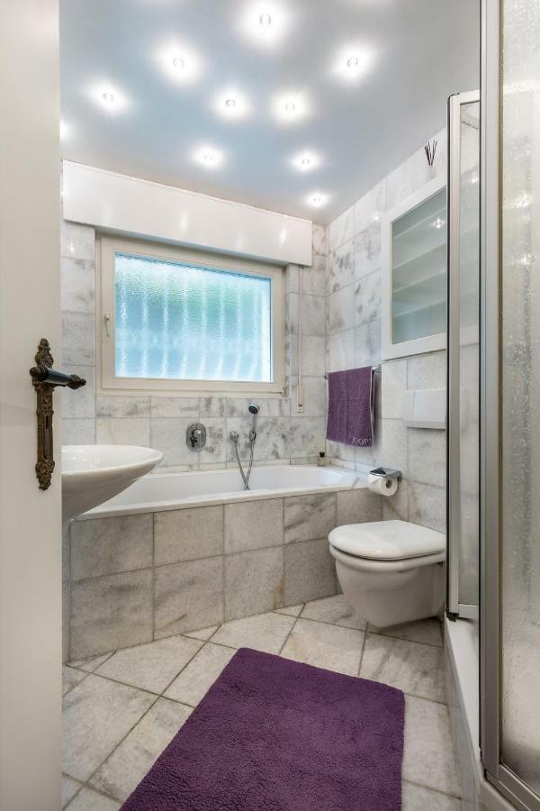 Allee Apartment บาเดน-บาเดน ภายนอก รูปภาพ